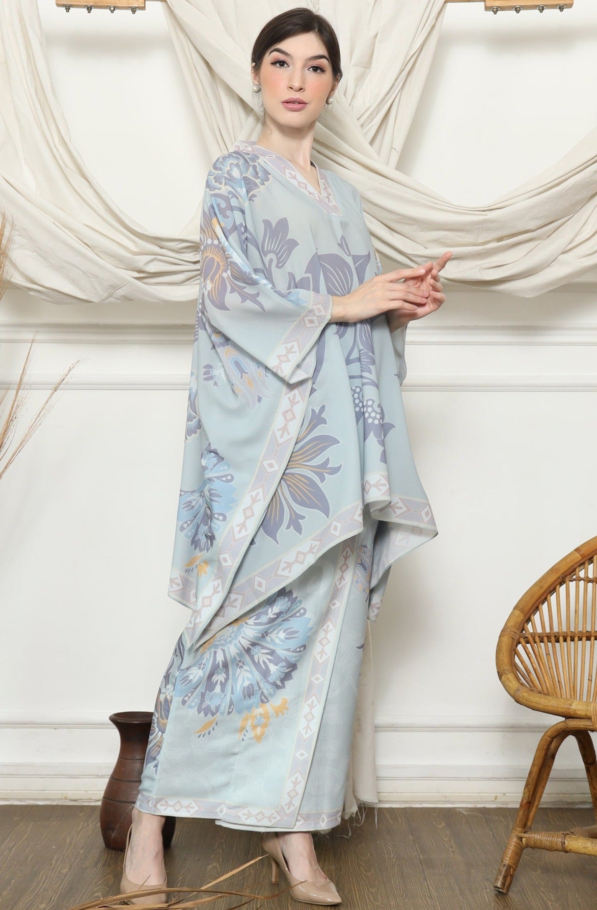 Blue Tropical Flower V Neck Sarong Set