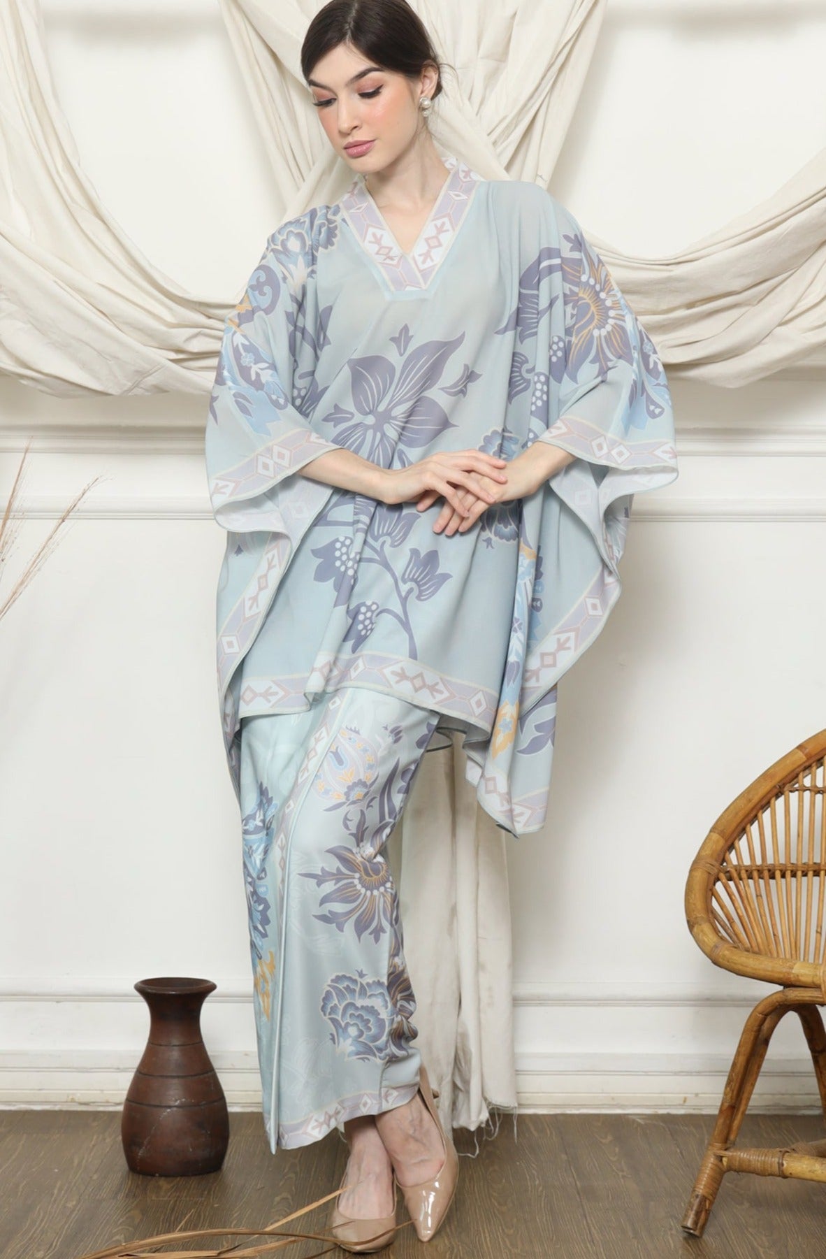 Blue Tropical Flower V Neck Sarong Set