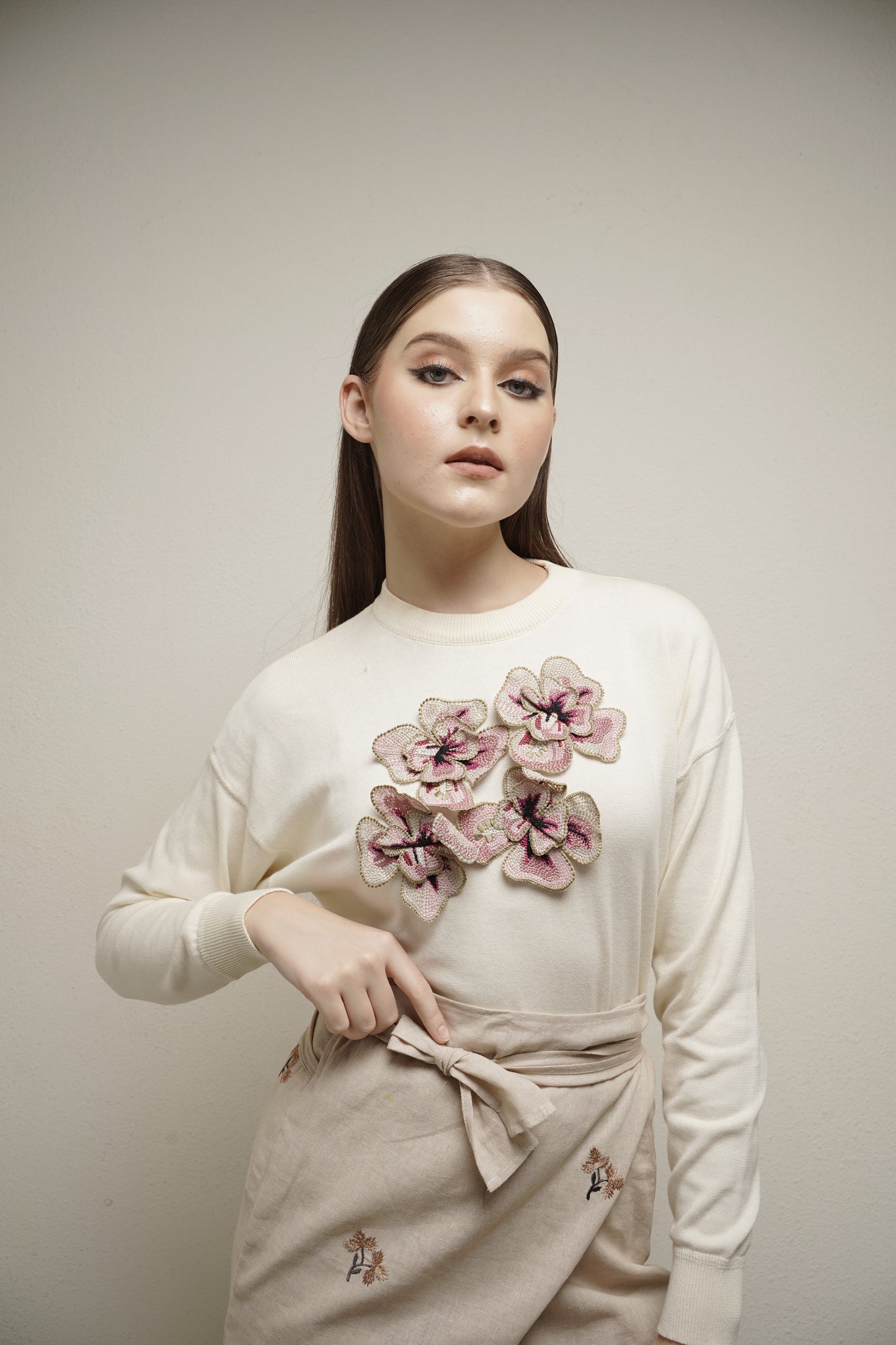 SADA SWEATER