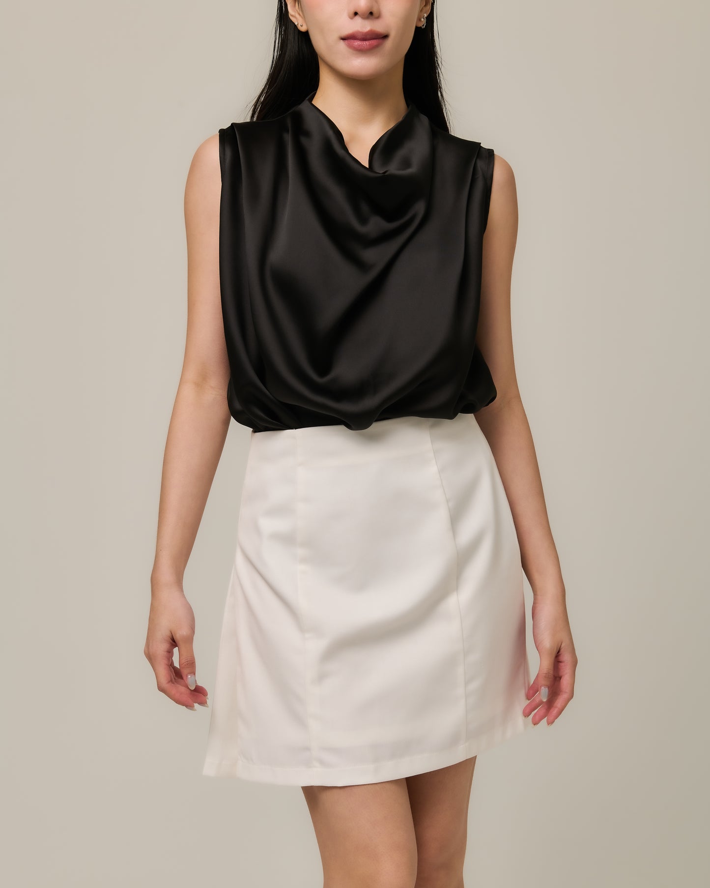 AMORA PLEATED MINI SKIRT