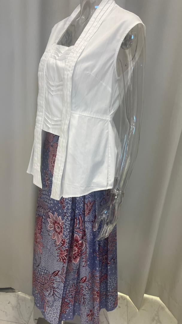 PLEATED SKIRT BATIK