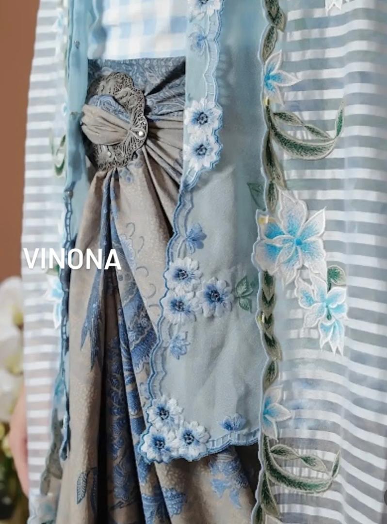 LONG KEBAYA LILY SIMPLE
