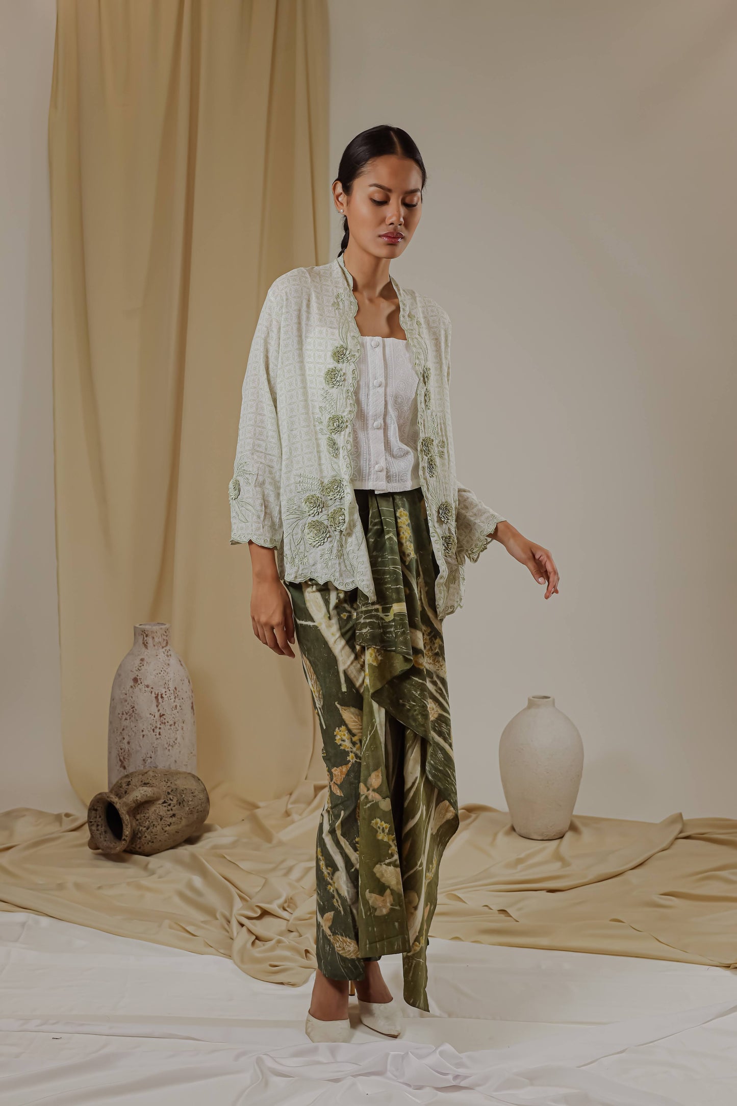 SHORT KEBAYA MAWAR 3D