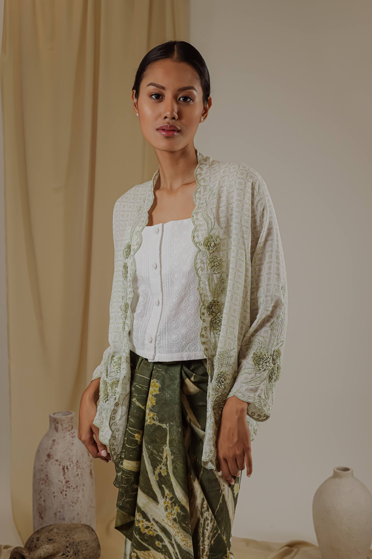 SHORT KEBAYA MAWAR 3D