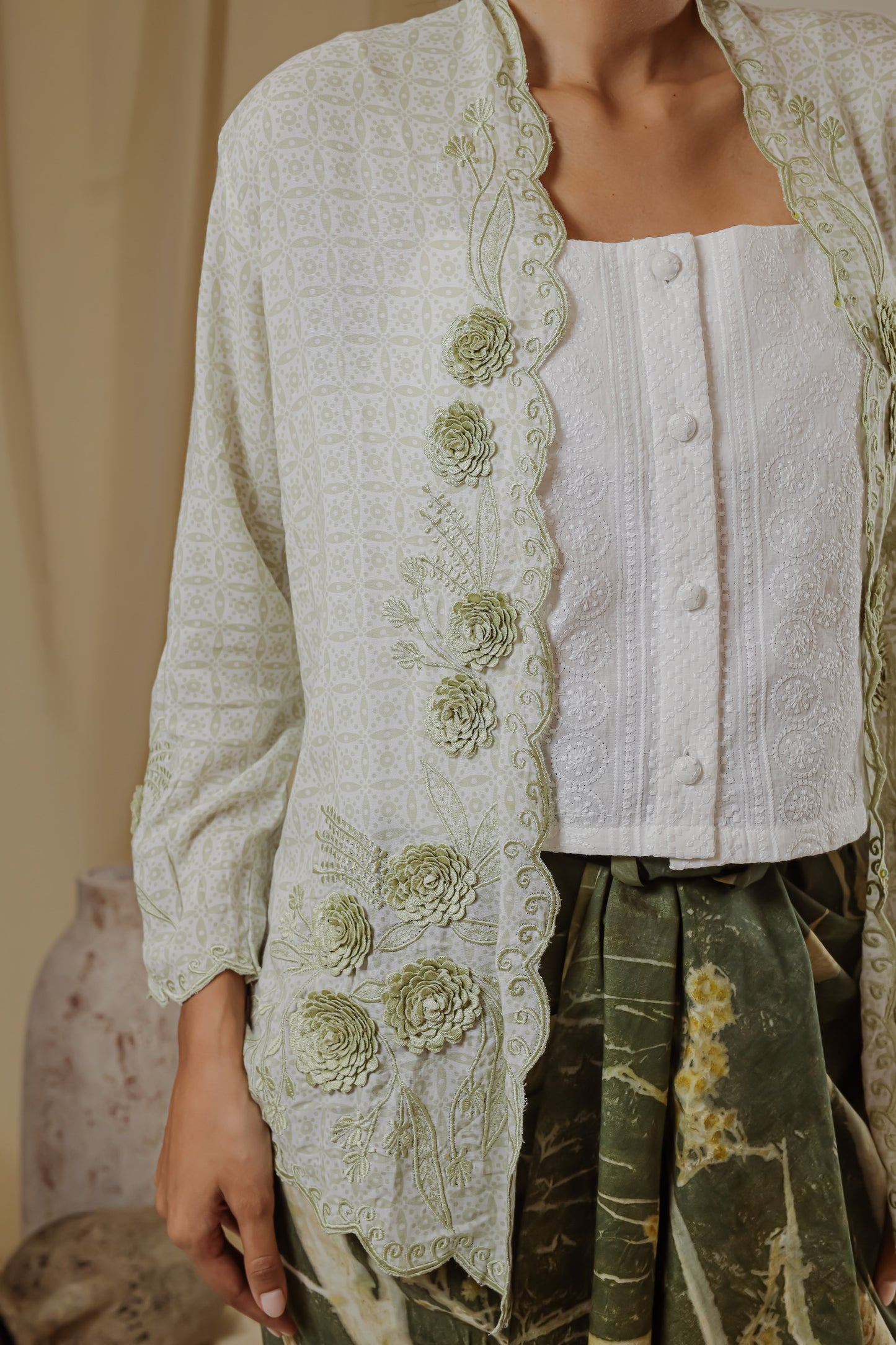 SHORT KEBAYA MAWAR 3D