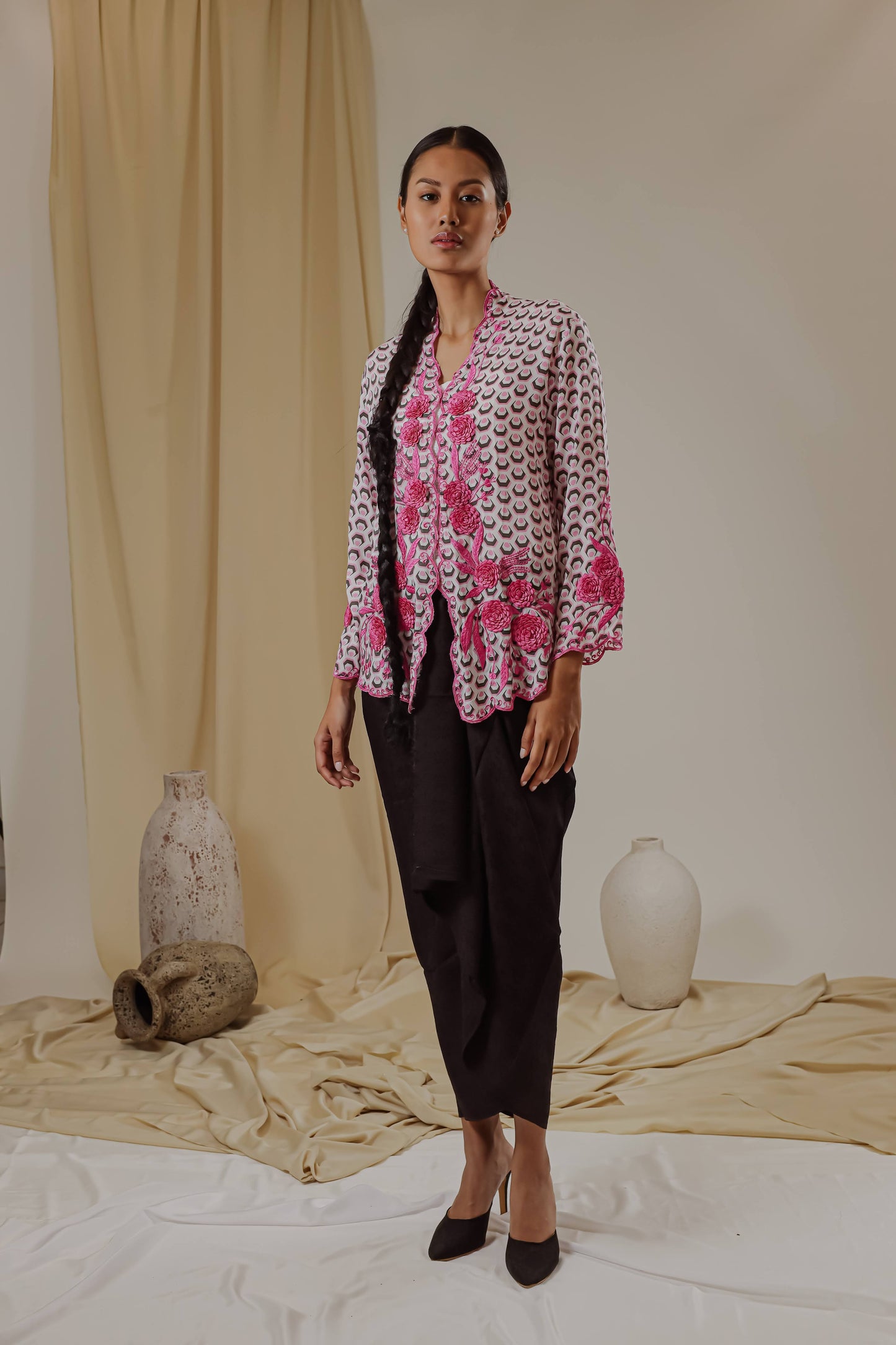SHORT KEBAYA MAWAR 3D