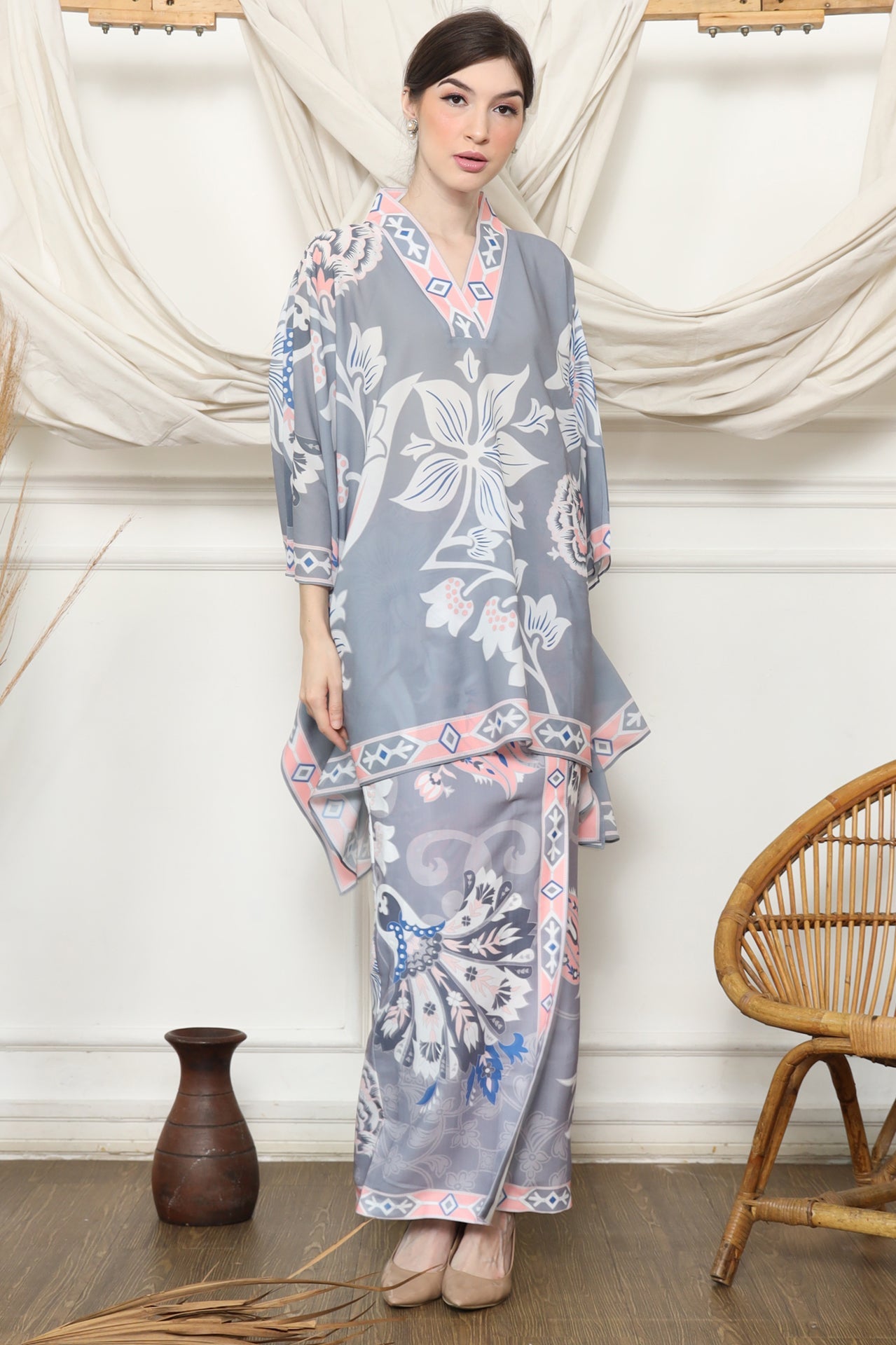 Grey Tropical Flower V Neck Sarong Set