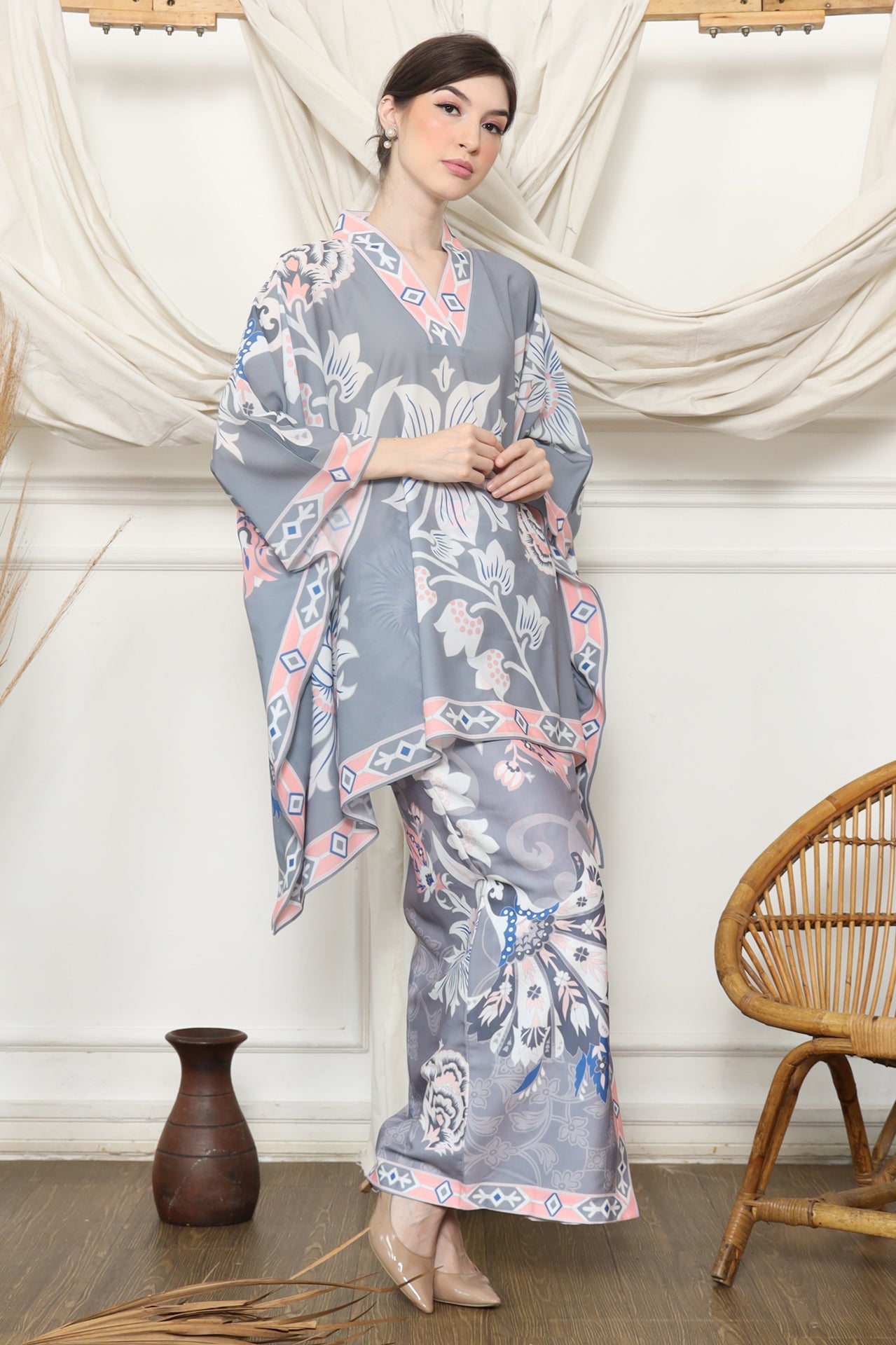 Grey Tropical Flower V Neck Sarong Set