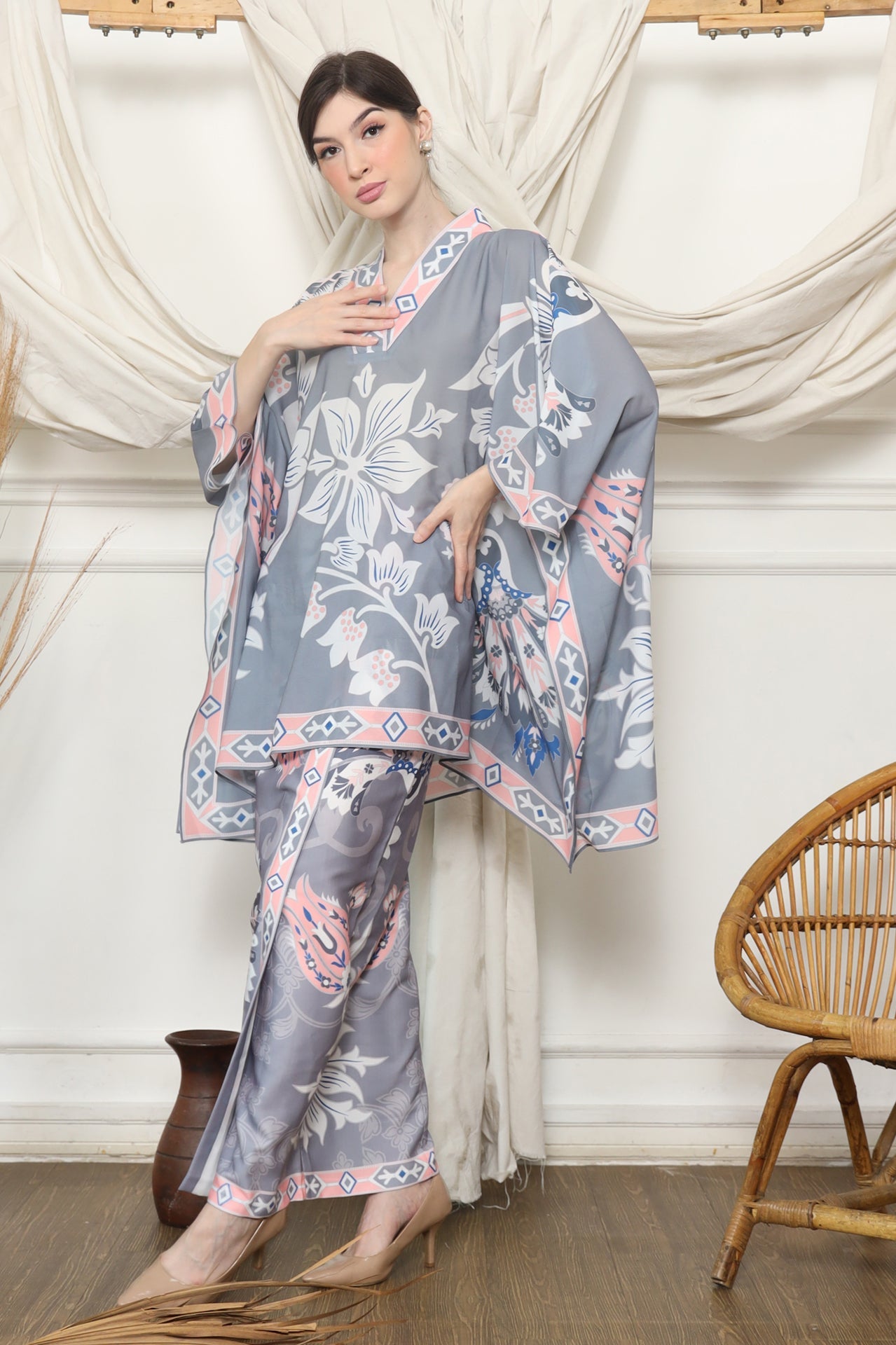 Grey Tropical Flower V Neck Sarong Set