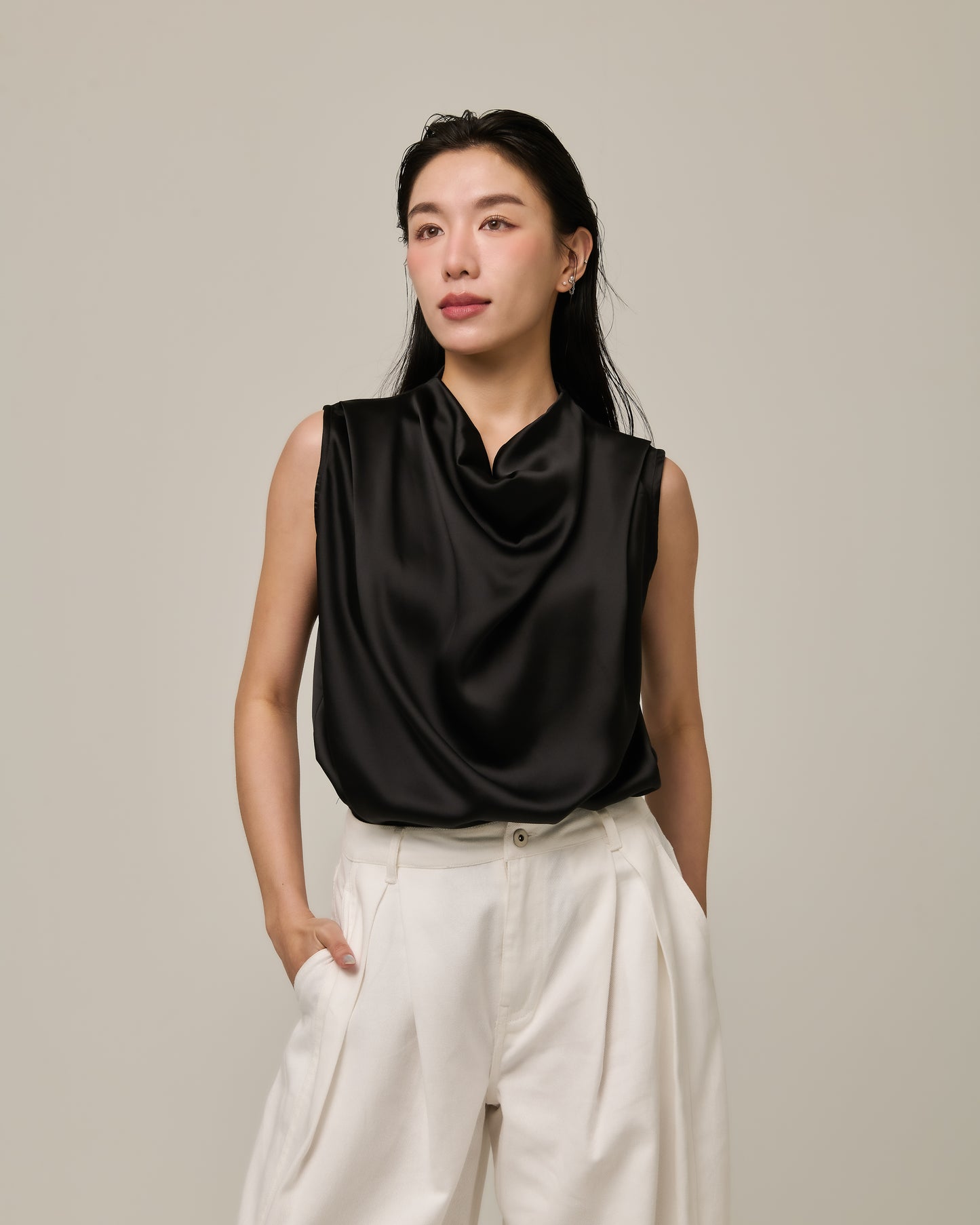 ESTELLE DRAPED TOP