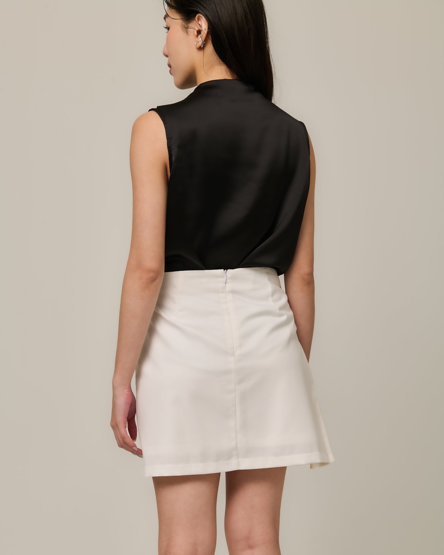 AMORA PLEATED MINI SKIRT