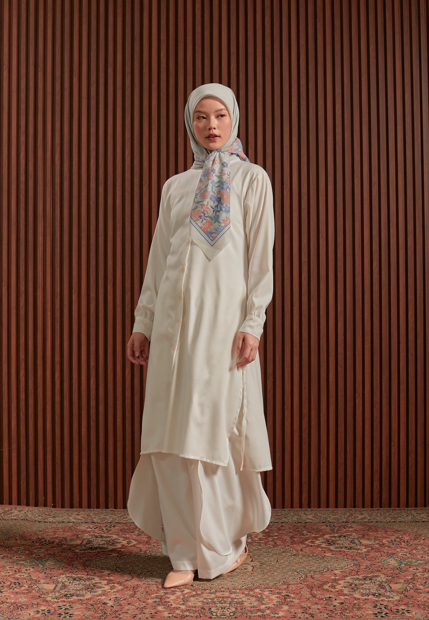 GARDENIA SCARF