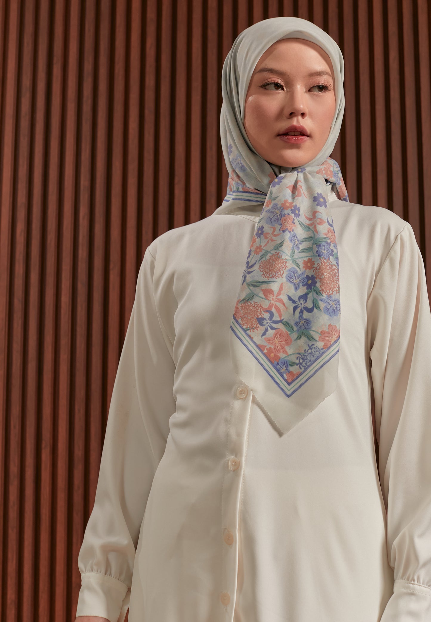 GARDENIA SCARF