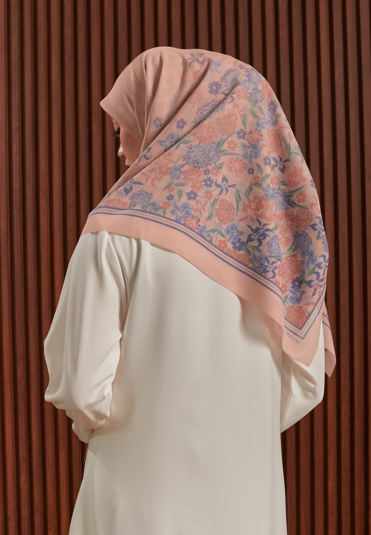 GARDENIA SCARF
