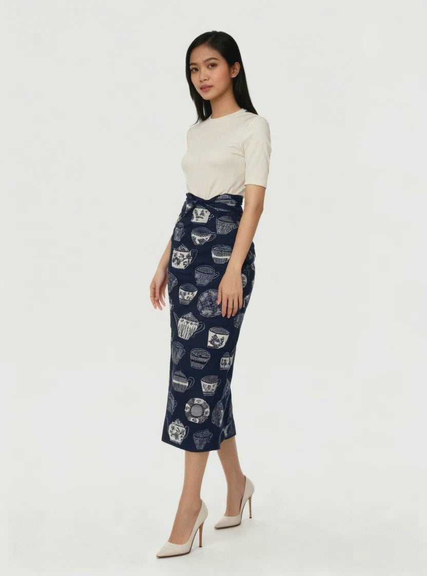 Putri Anjani - Rope Sarong